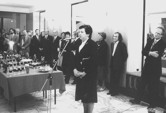 Minister Krystyna Marszałek-Młyńczyk podczas otwarcia oficjalnego festiwalu w 1986 (za nią Krzysztof Meyer i Kazimierz Kord), fot. Andrzej Glanda