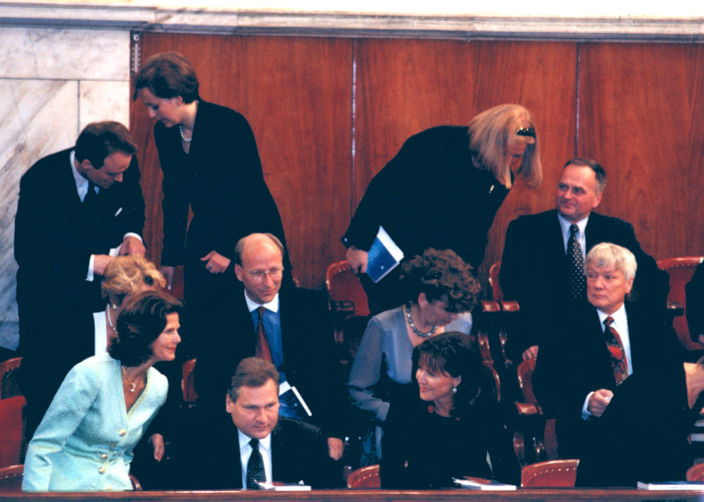 Government box. 1st row: Queen Sylvia, Aleksander Kwaśniewski, Jolanta Kwaśniewska; 2nd row: Swedish Ambassador - Stefan Noren, Minister of Culture and Art - Joanna Wnuk-Nazarowa, President of the Polish Composers' Union - Maciej Małecki;