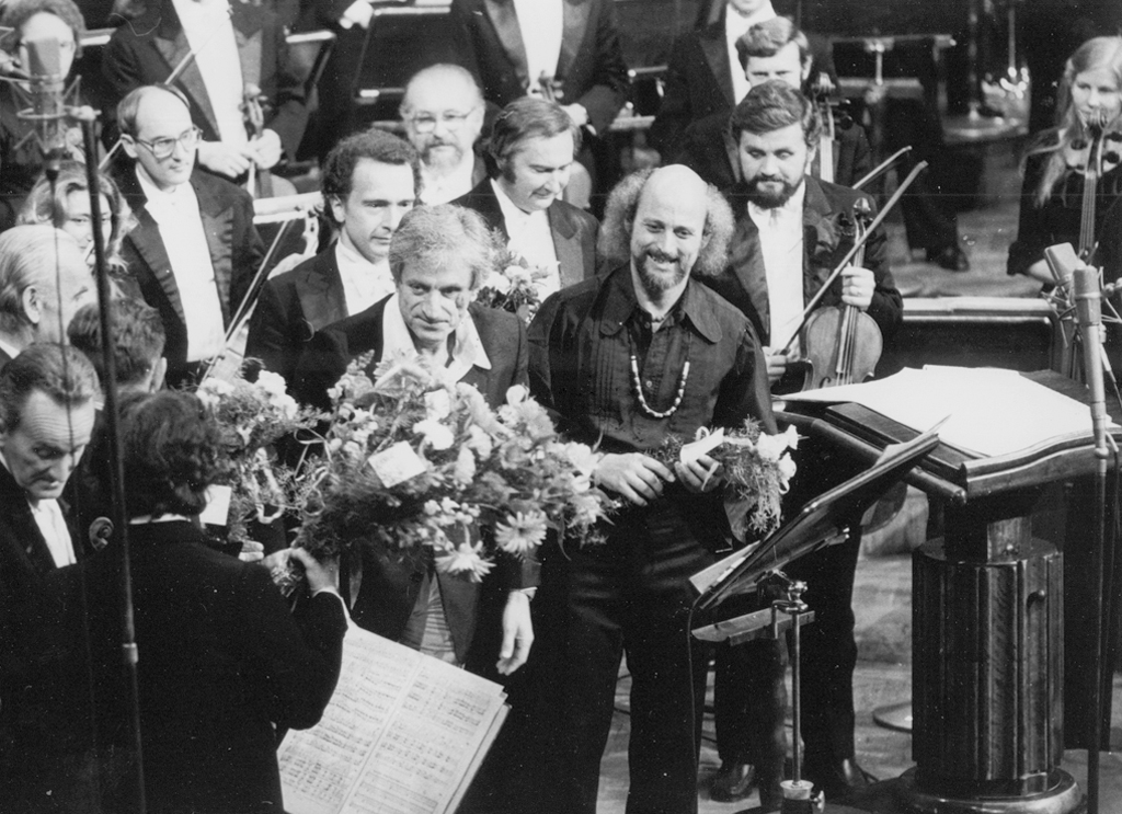 Antoni Wit, Iannis Xenakis and Spyros Sakkas after the performance of Xenakis' Ais on 20 September 1981, photo by Andrzej Glanda